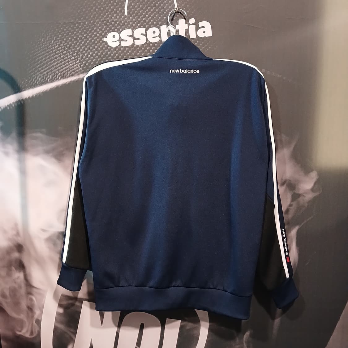 뉴발란스 트랙탑 져지 상품이미지2
