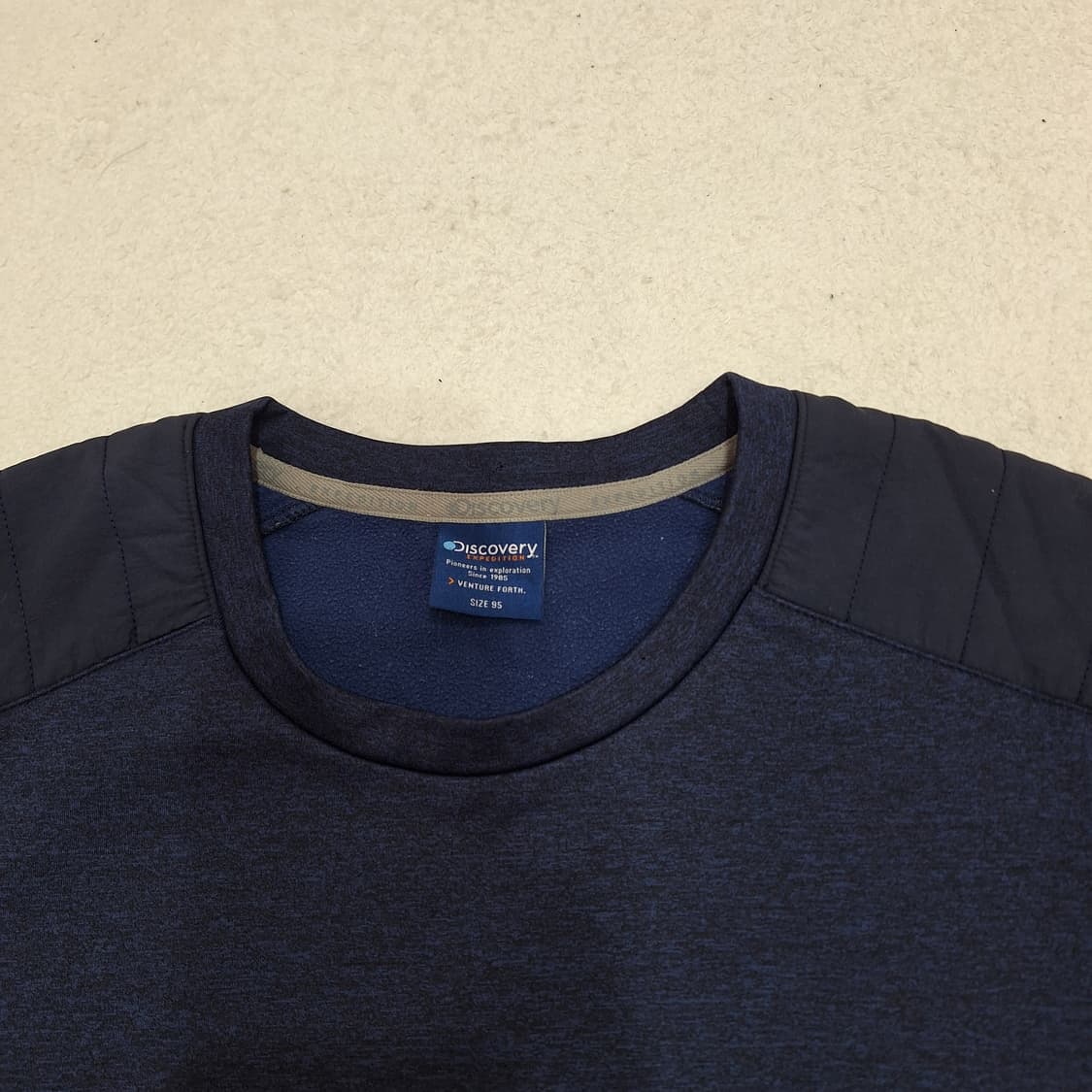 디스커버리  맨투맨95 상품이미지2