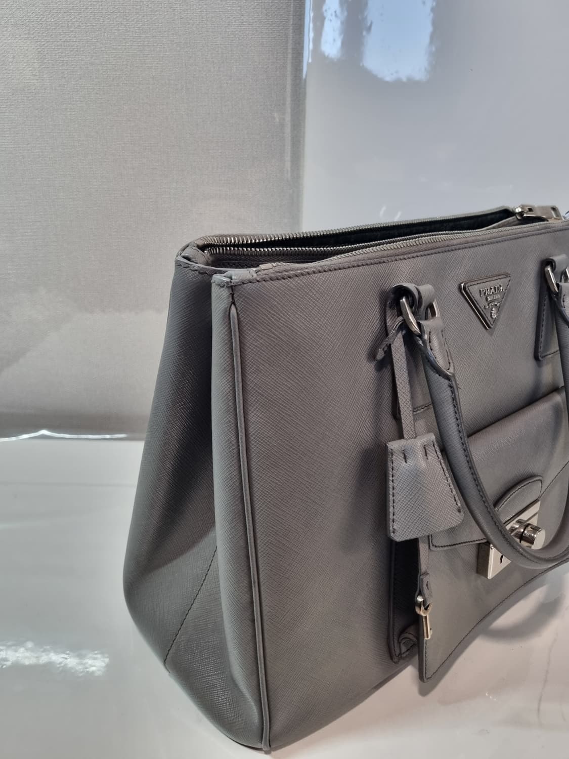 프라다 사피아노 숄더토트백 상품이미지6