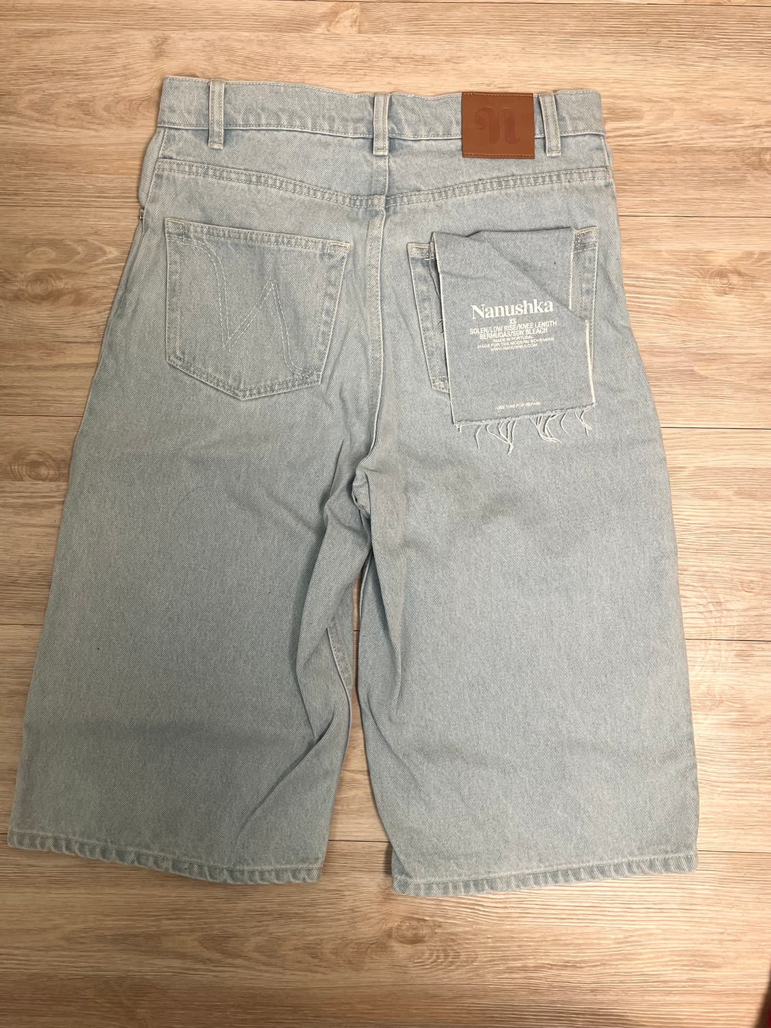 Nanushka 나누슈카 버뮤다 데님 팬츠 상품이미지2