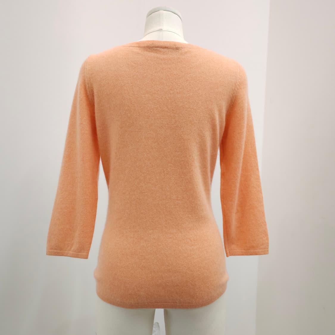 캐시미어 100% 피치 오렌지 8부 니트 상품이미지3
