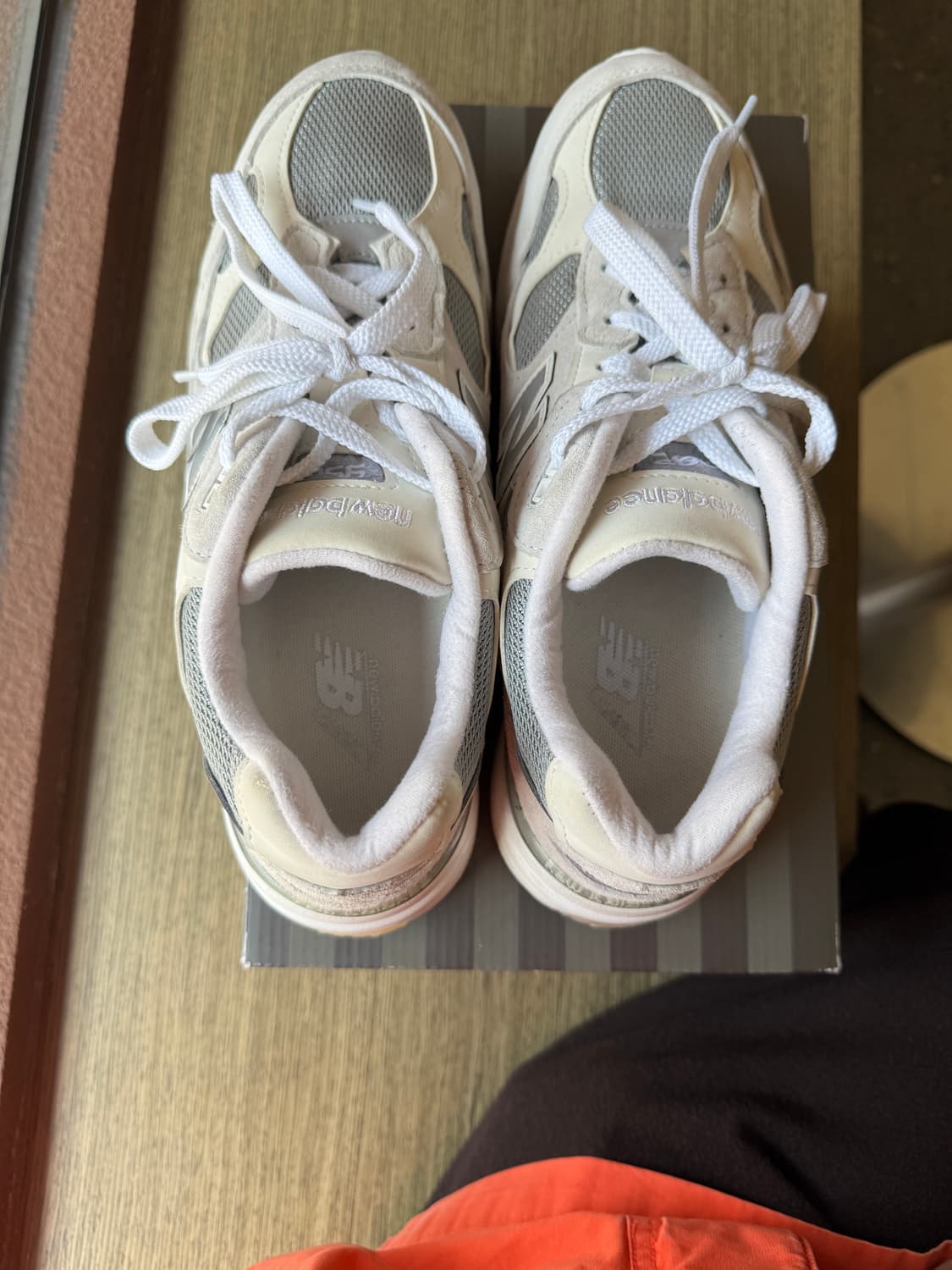 뉴발란스 992 화이트 실버 270 상품이미지7