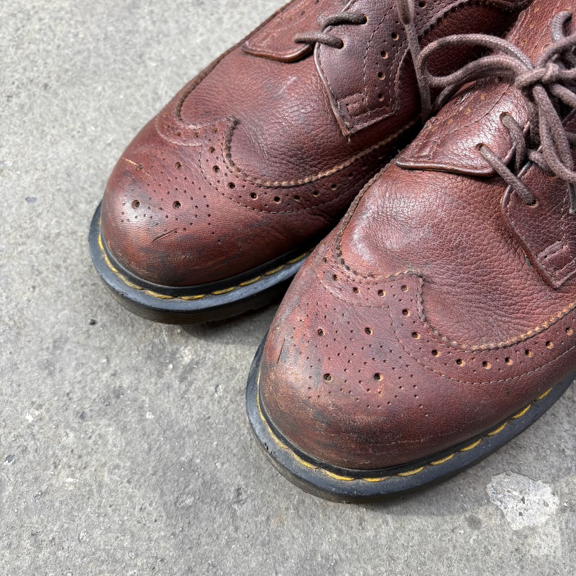 Dr. Martens 닥터마틴 윙팁 로퍼 (260) 상품이미지2