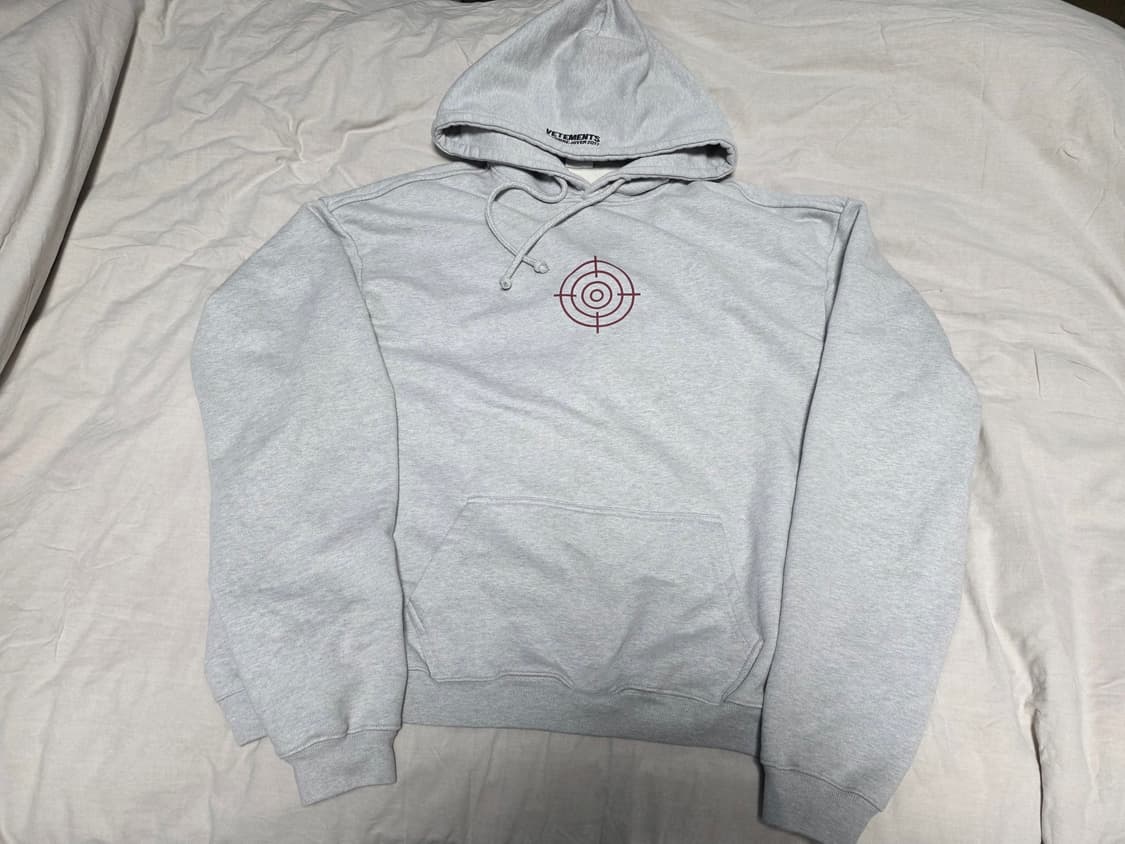 베트멍 2017 건클럽 한정 후드티 뎀나 발렌시아가 아카이브 상품이미지5