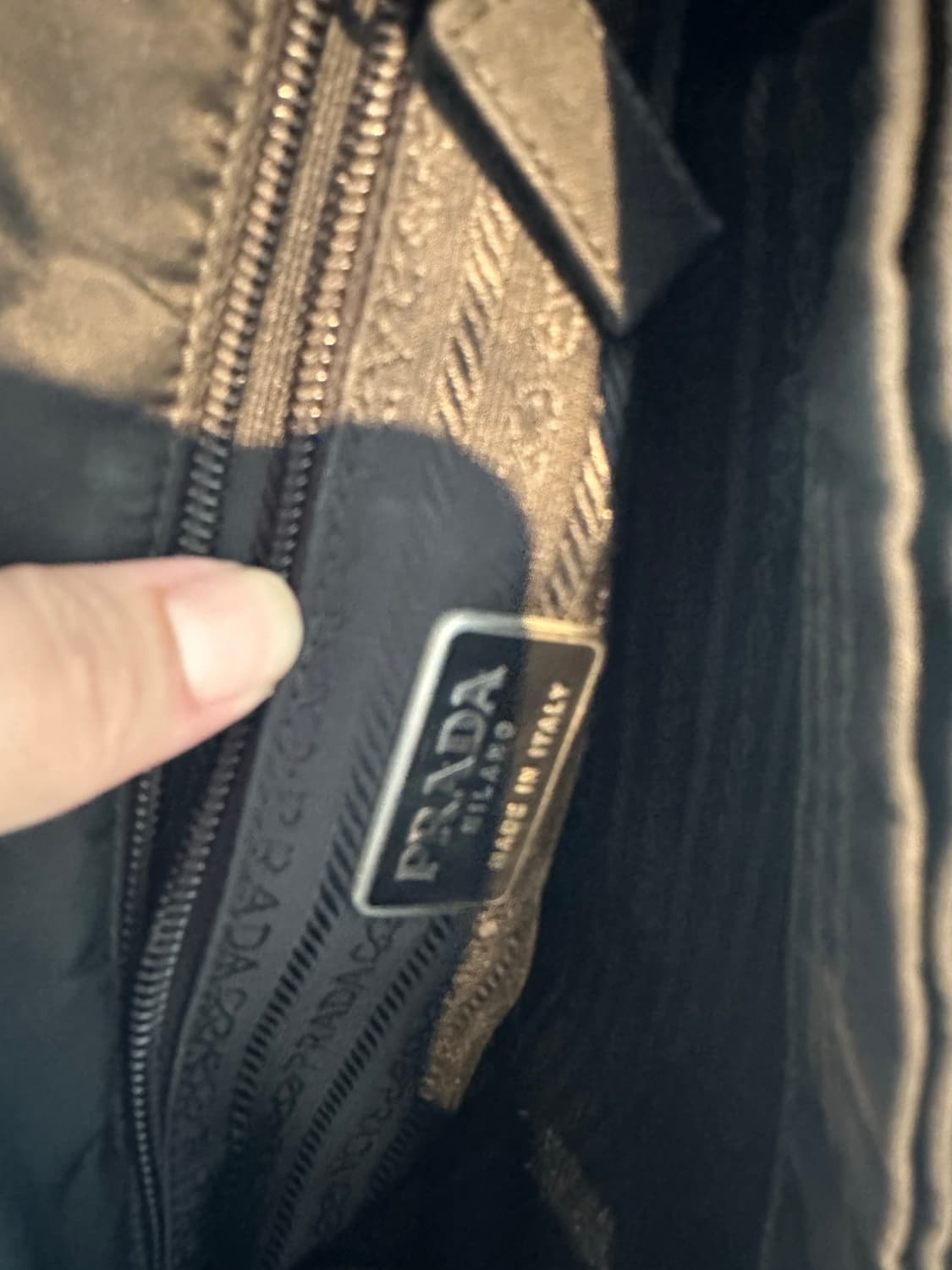 프라다 블랙 토트백 상품이미지5