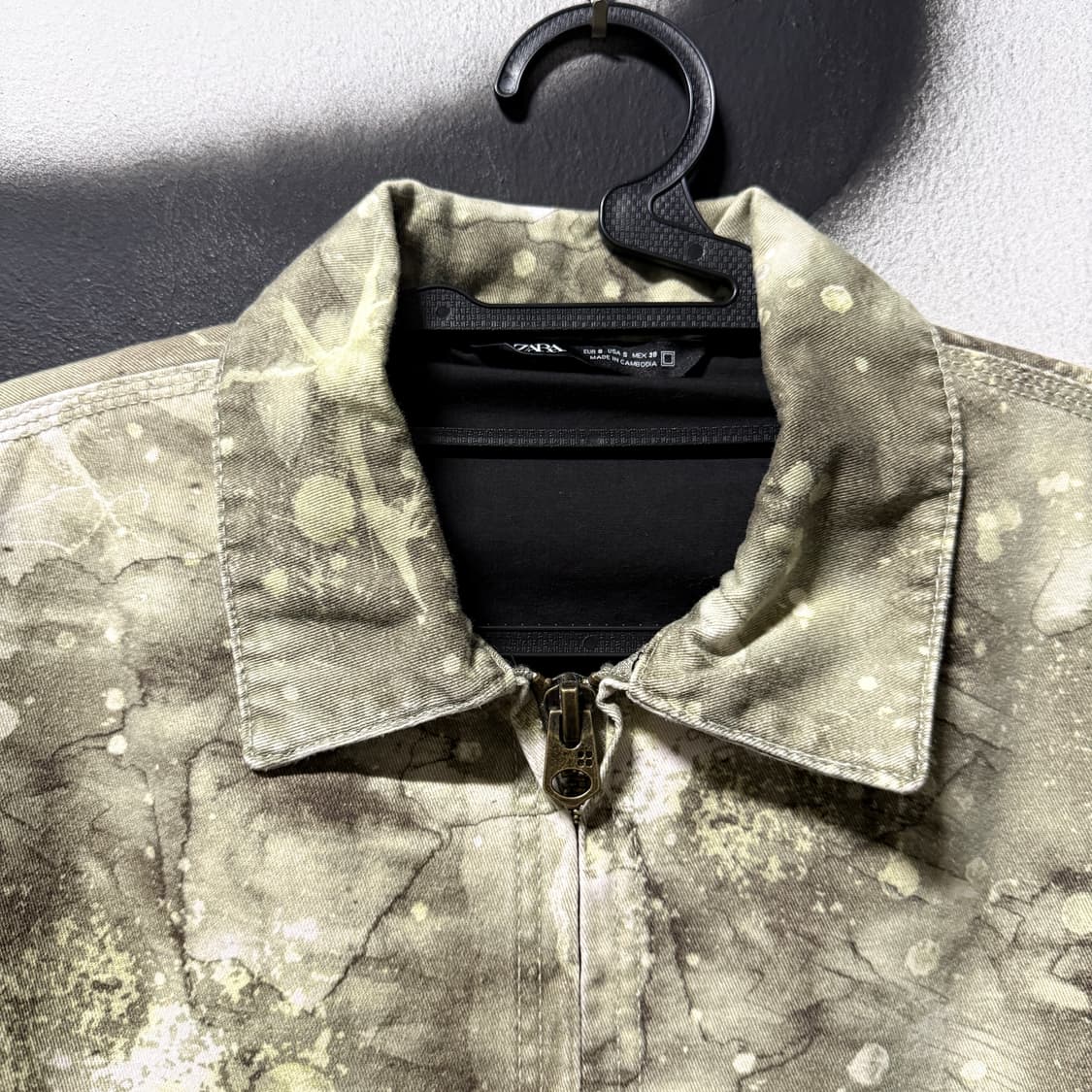 자라 더티 페인팅 워싱 데님 트러커 자켓 상품이미지6