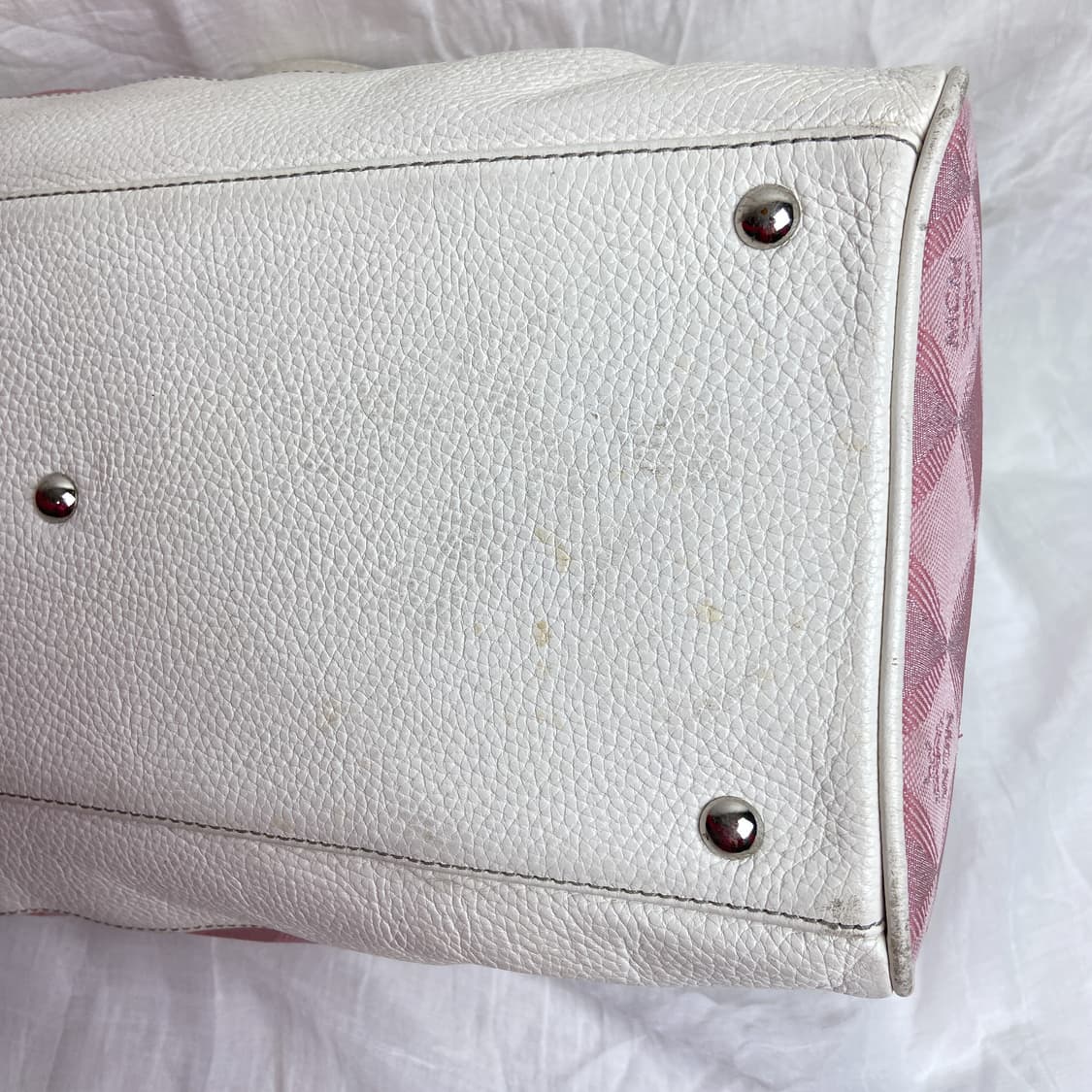 MCM 핑크자카드 화이트 숄더백 상품이미지6