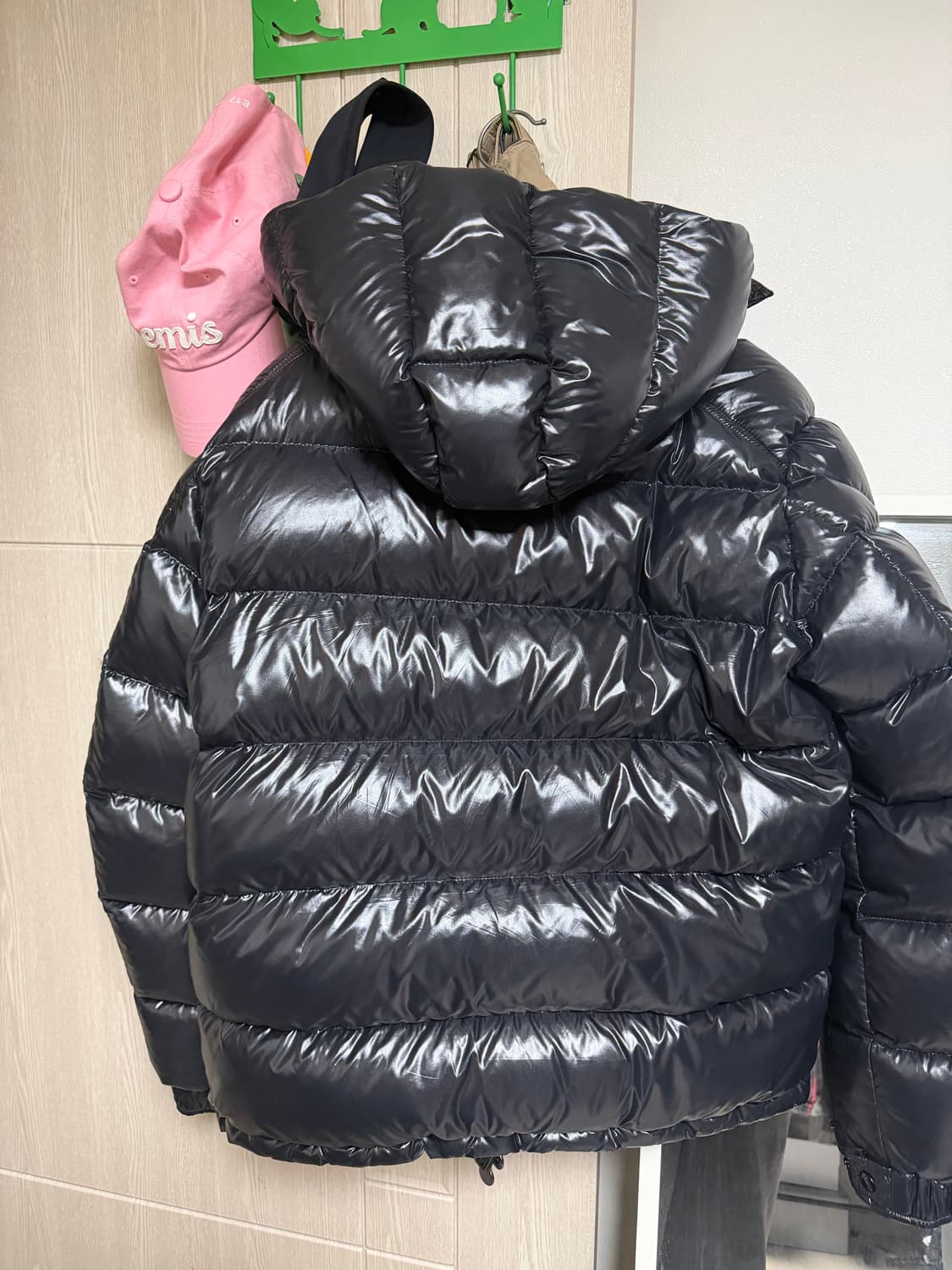 몽클레어23fw 마야 5사이즈 판매합니다. 상품이미지2