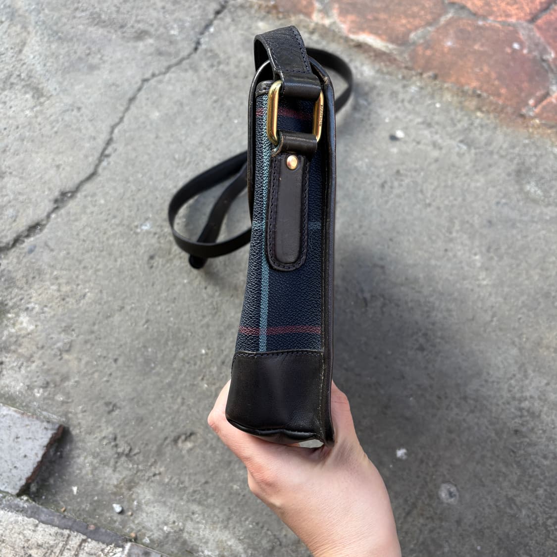 Burberry 버버리 체크 크로스백 가방 상품이미지5