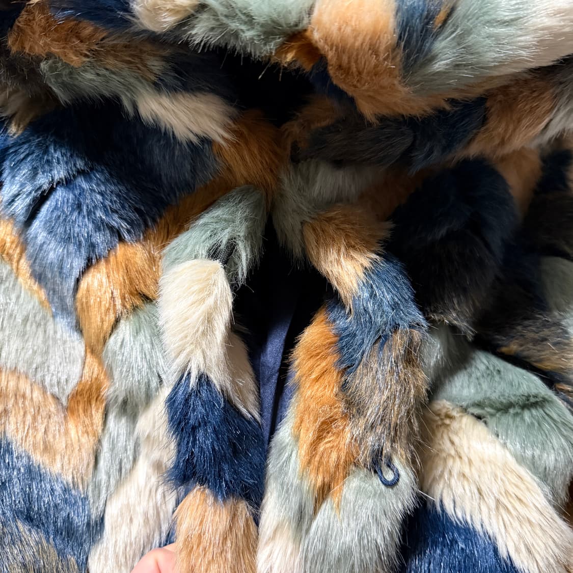 포에버 21 멀티 컬로 칼라 블록 페이크 퍼 후드 자켓 상품이미지7