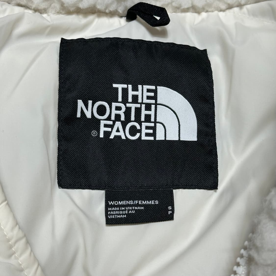 S 노스페이스 여성용 쉐르파 눕시 뽀글이 패딩 상품이미지4