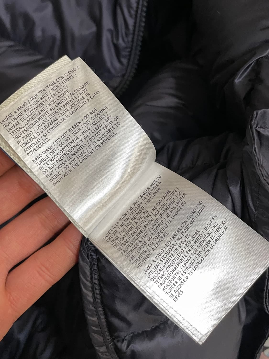 몽클레어 윌름 패딩  상품이미지7