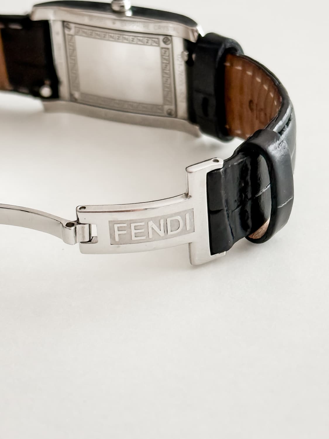 펜디 스퀘어 블랙 다이얼 시계 상품이미지9