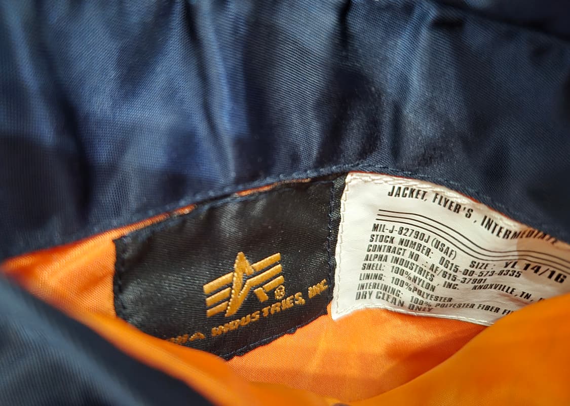 알파 인더스트리 MA-1 항공점퍼 상품이미지6