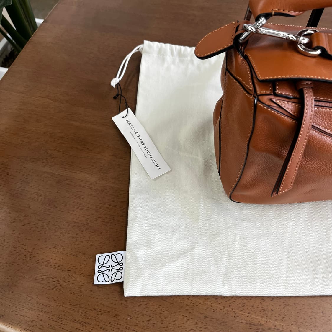 로에베 퍼즐백 라지 탄 (더스트 구성) 상품이미지3