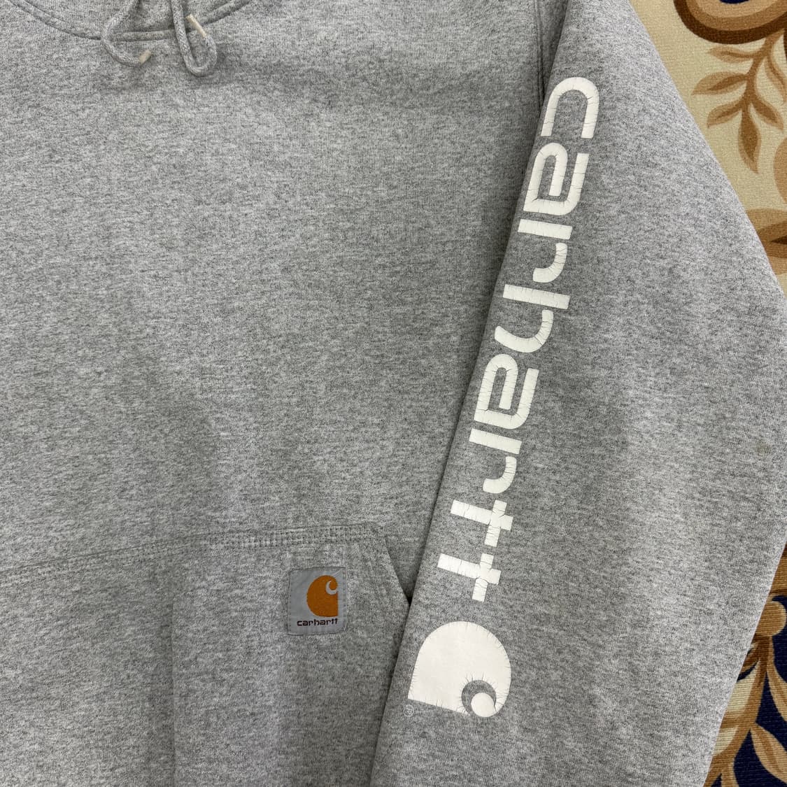 (S)칼하트 Carhartt 베이이직로고 후드티셔츠(그레이) 상품이미지3