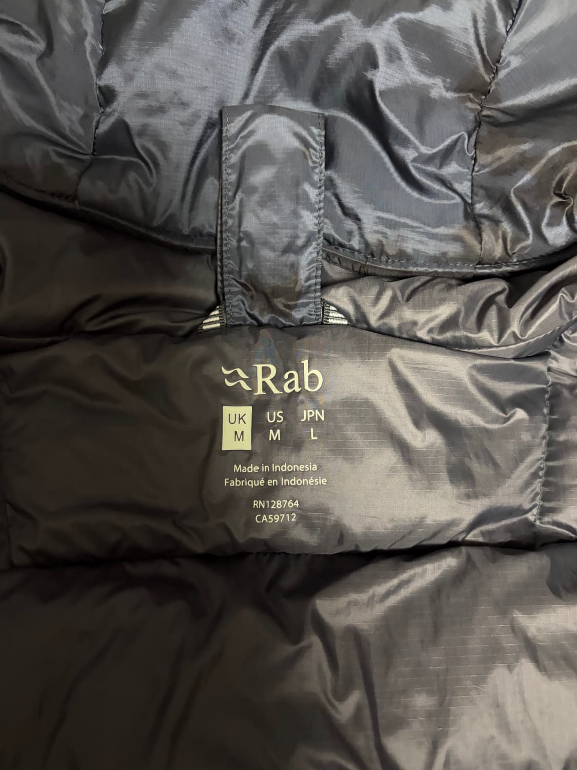 랩 Rab 뉴트로노 프로 벨루가색상 패딩 m 상품이미지4
