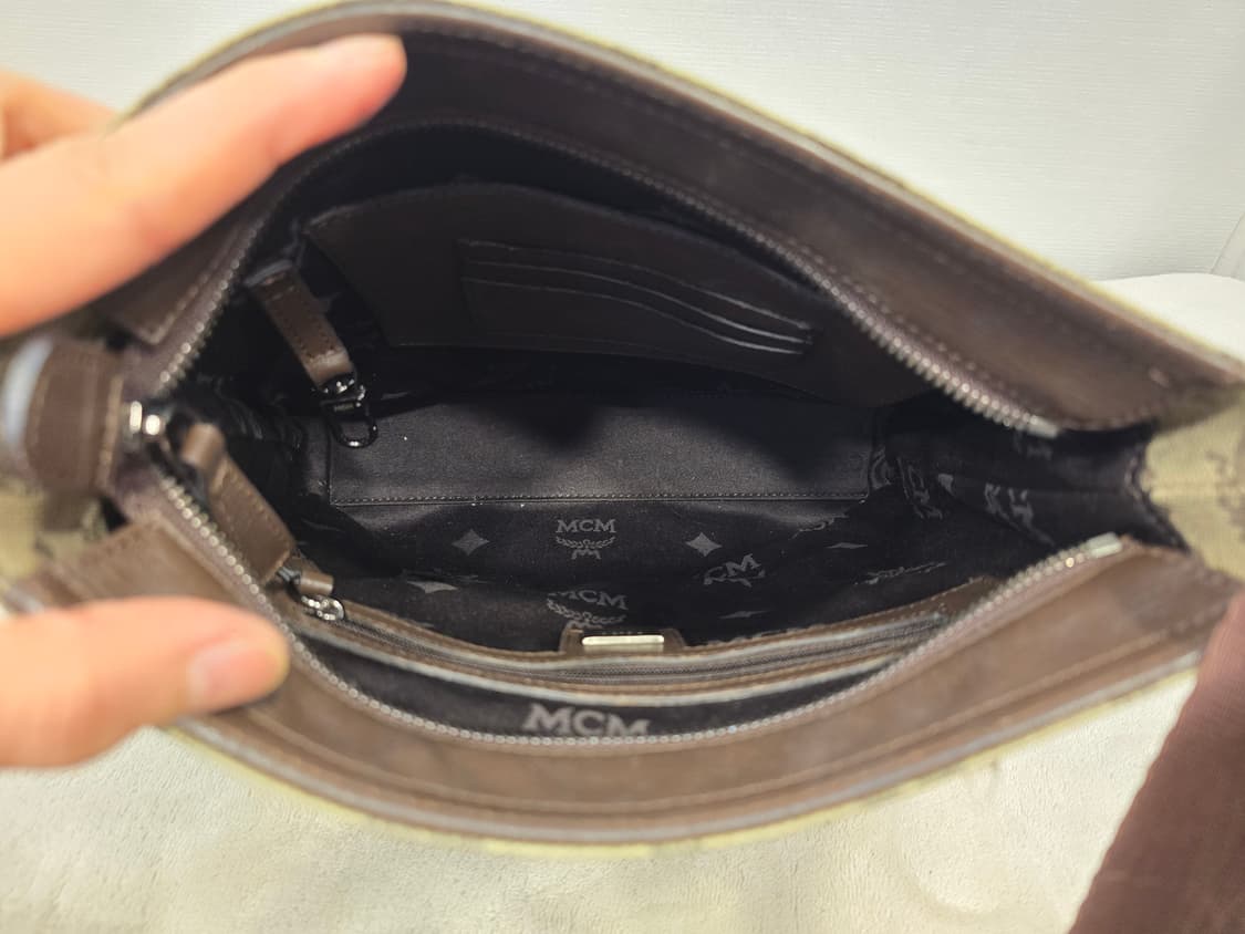 MCM 남성 숄더백 크로스백 가방 상품이미지9