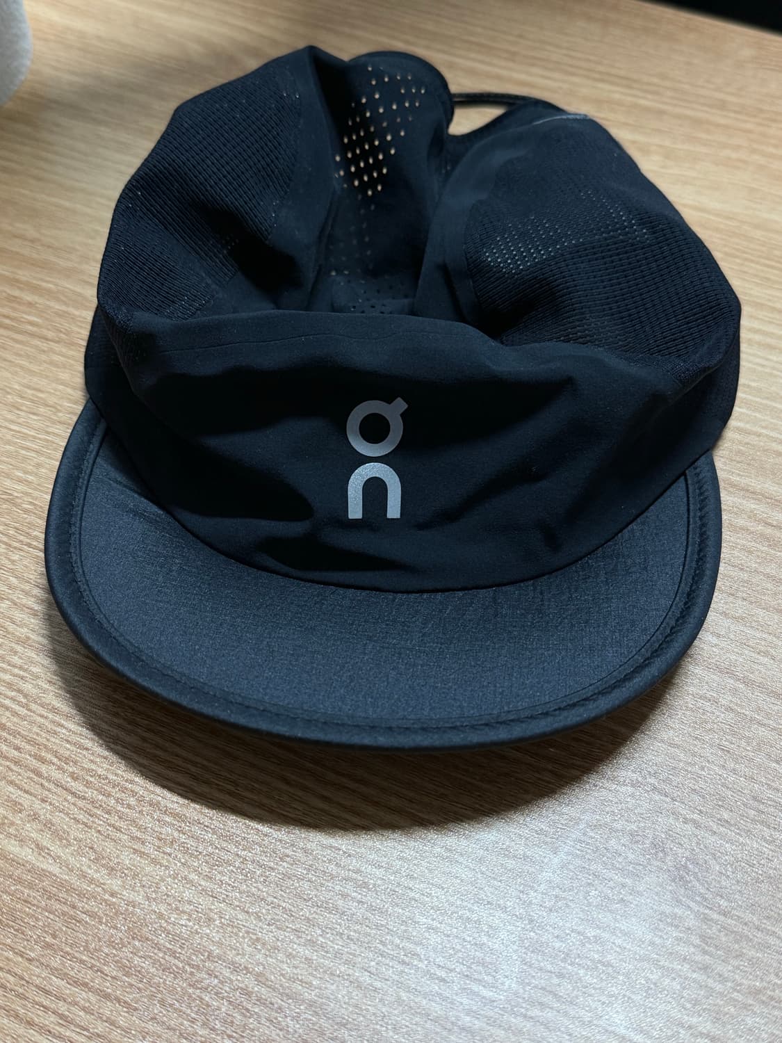 온러닝 울트라 런닝캡 상품이미지1