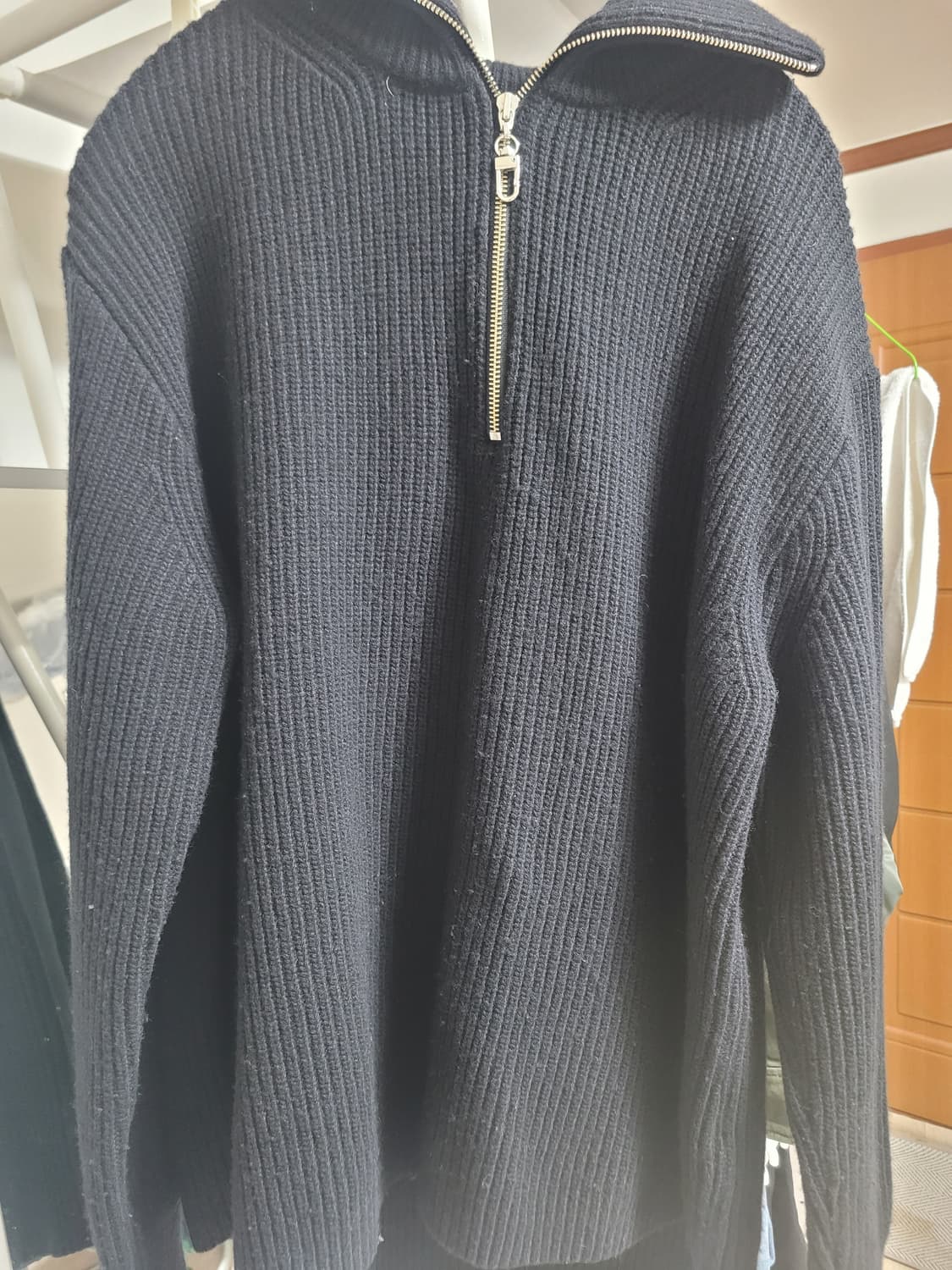 벨리에 짚업 니트 M 상품이미지2