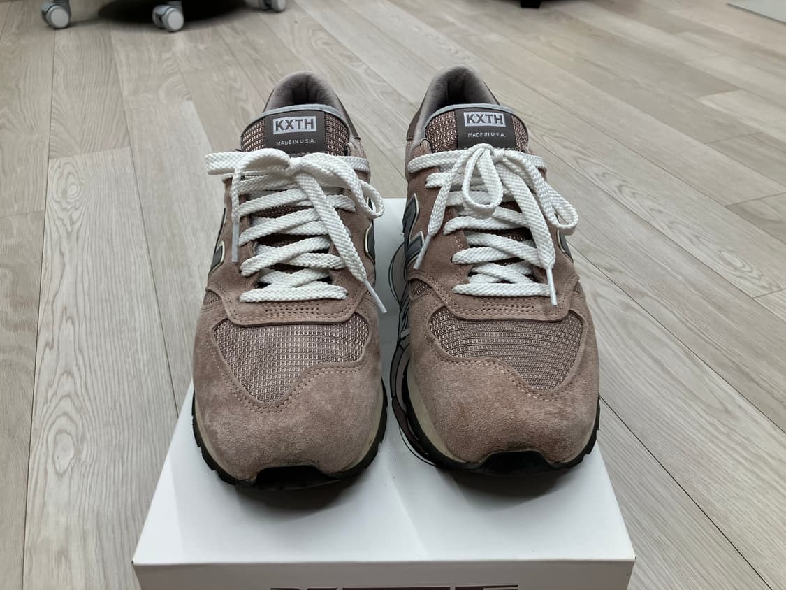 뉴발란스 990V1 KITH 콜라보 판매합니다 상품이미지3