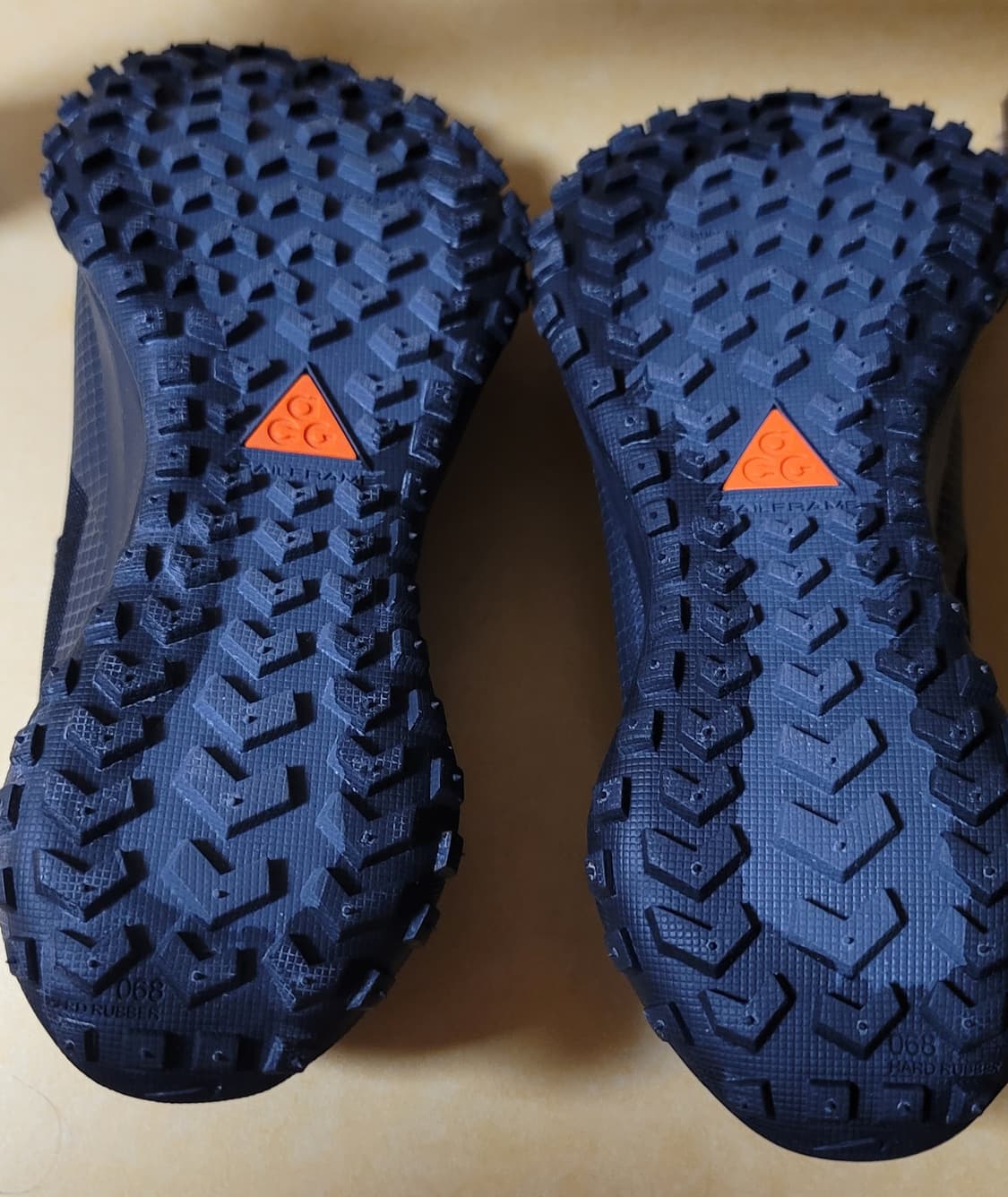 나이키 acg 마운틴플라이 고어텍스 275사이즈 상품이미지4