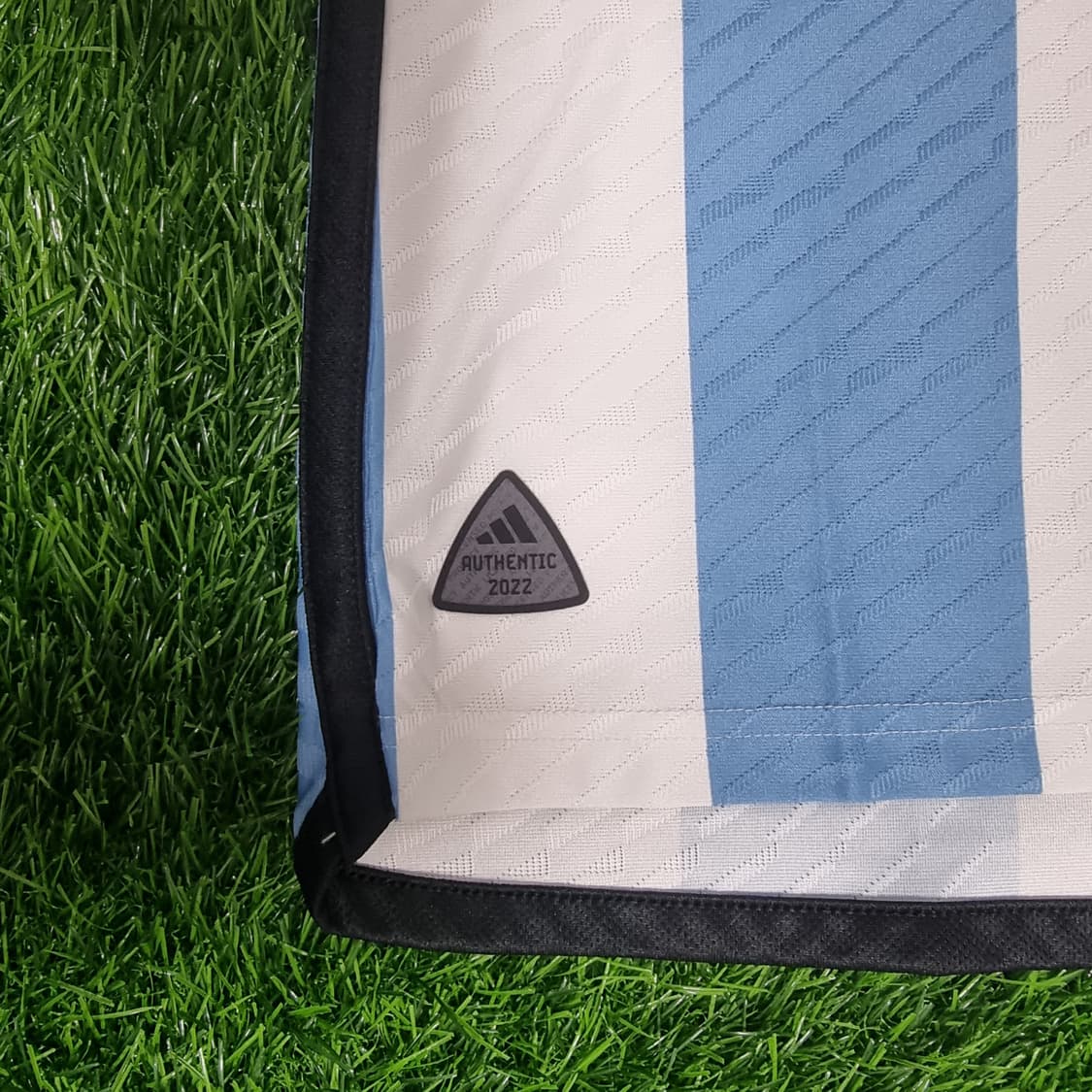 22-24시즌 아르헨티나 홈 어센틱 유니폼 #10 메시 상품이미지8