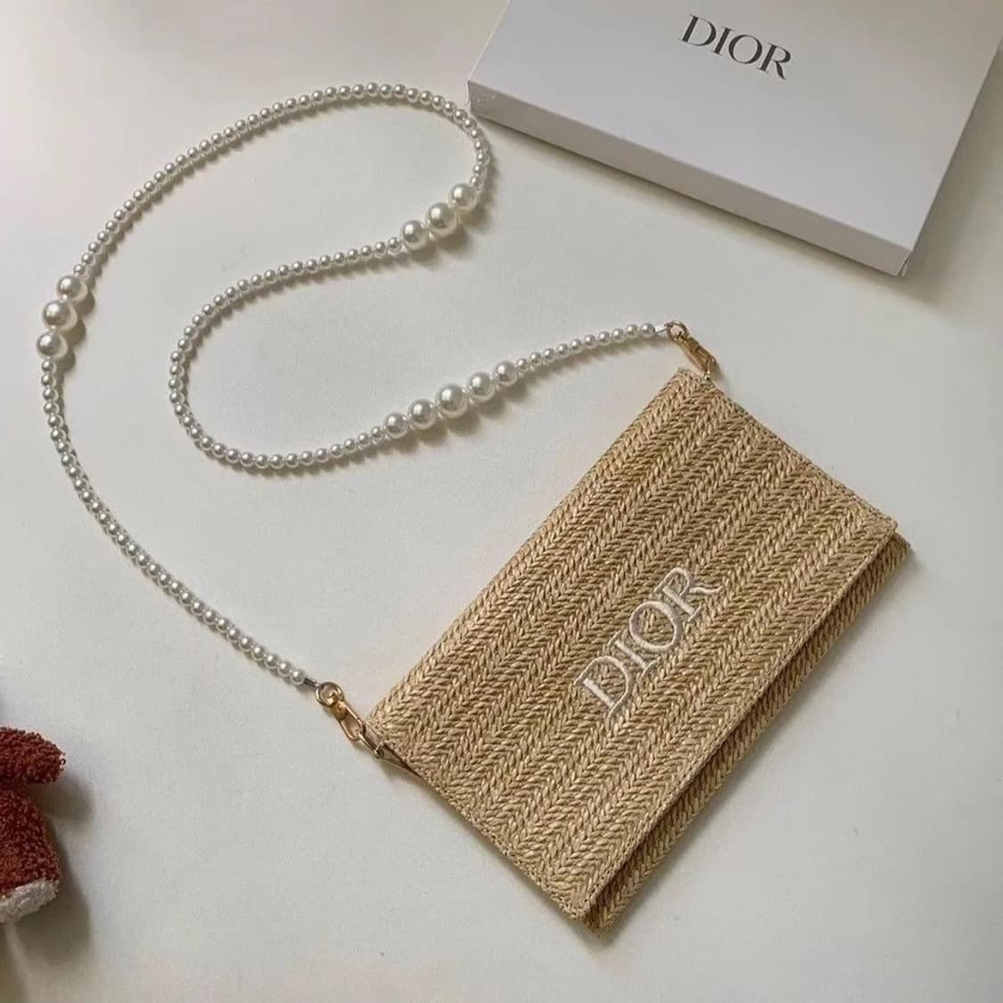 디올 라탄 진주 클러치백 상품이미지1