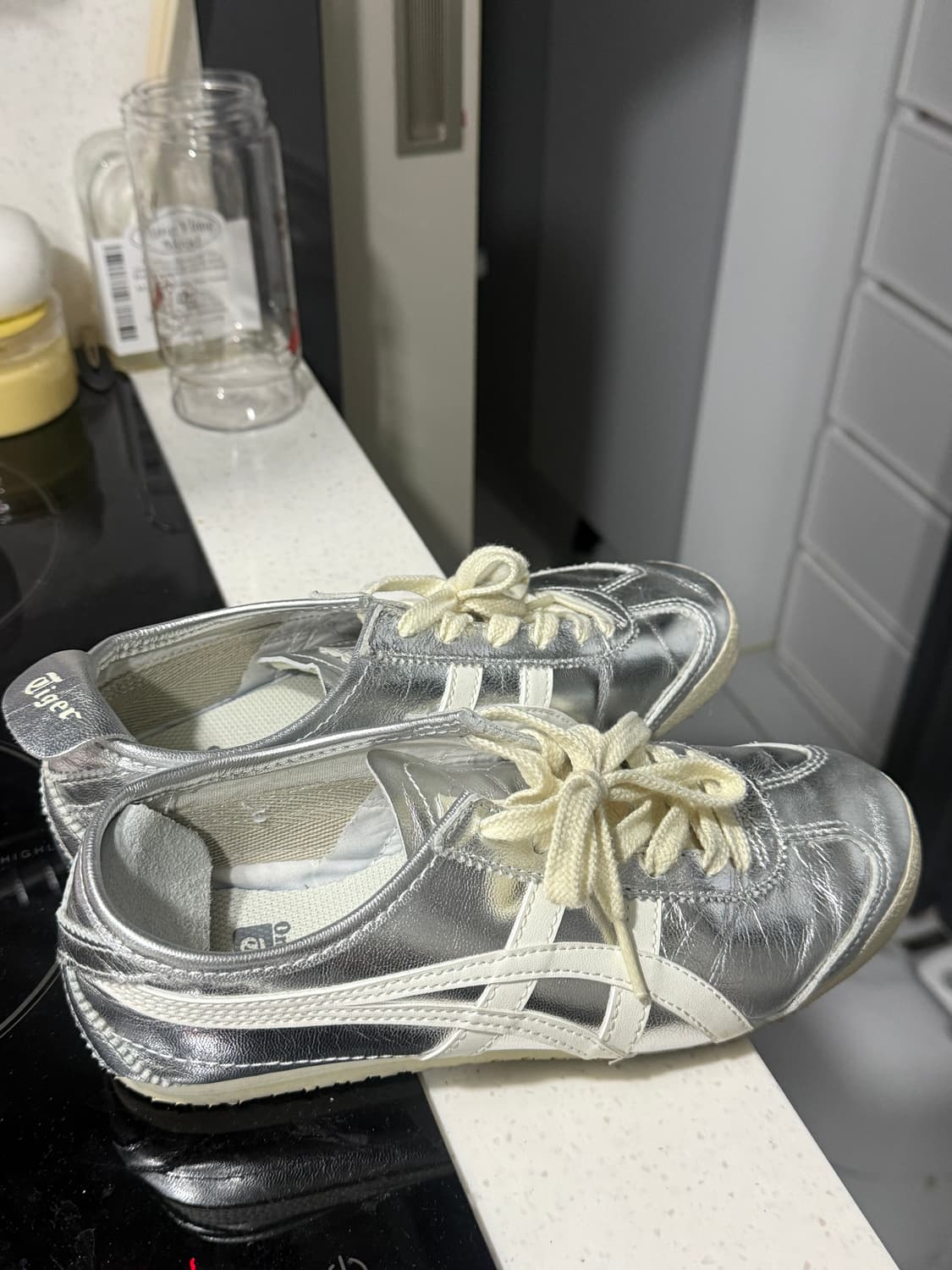 오니츠카타이거 235 상품이미지1