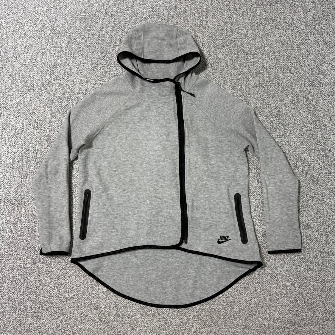 나이키 테크팩 케이프 후디 여성용 L 상품이미지1