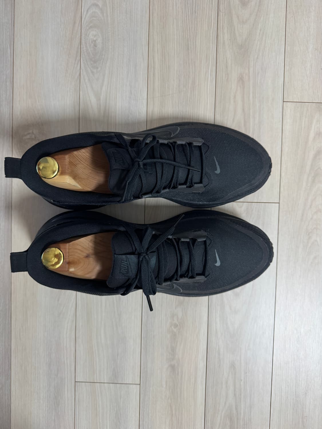 나이키 보메로18 고어텍스 상품이미지1