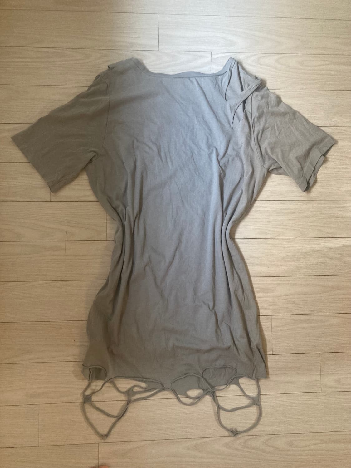 distressed cutout tee dress 상품이미지2