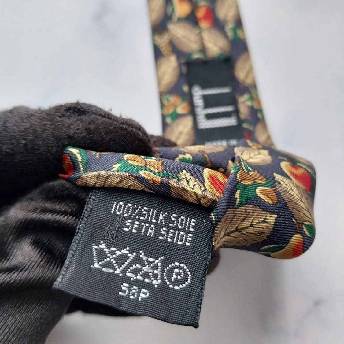 던힐 실크 다크네이비 과일 모티브 넥타이 9.9cm A+등급 K2195 상품이미지9