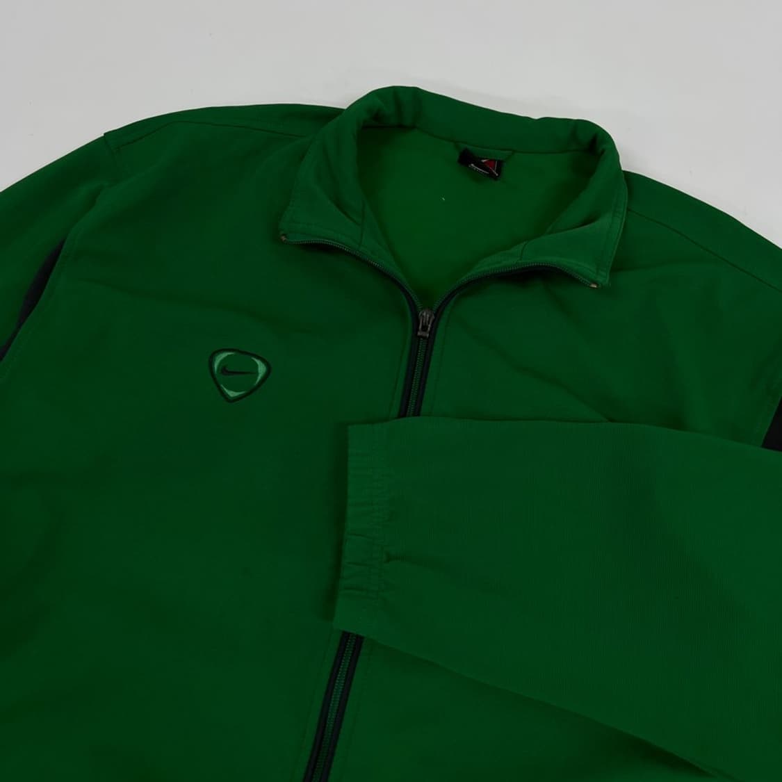 나이키 트랙탑 상품이미지2