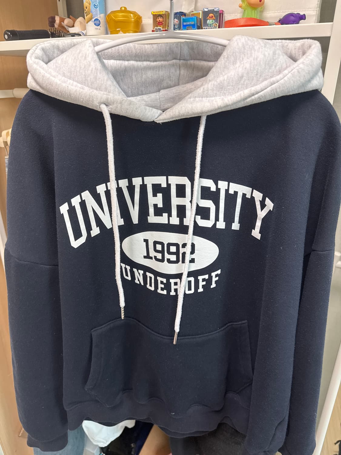 유니벌시티 후드티 상품이미지1