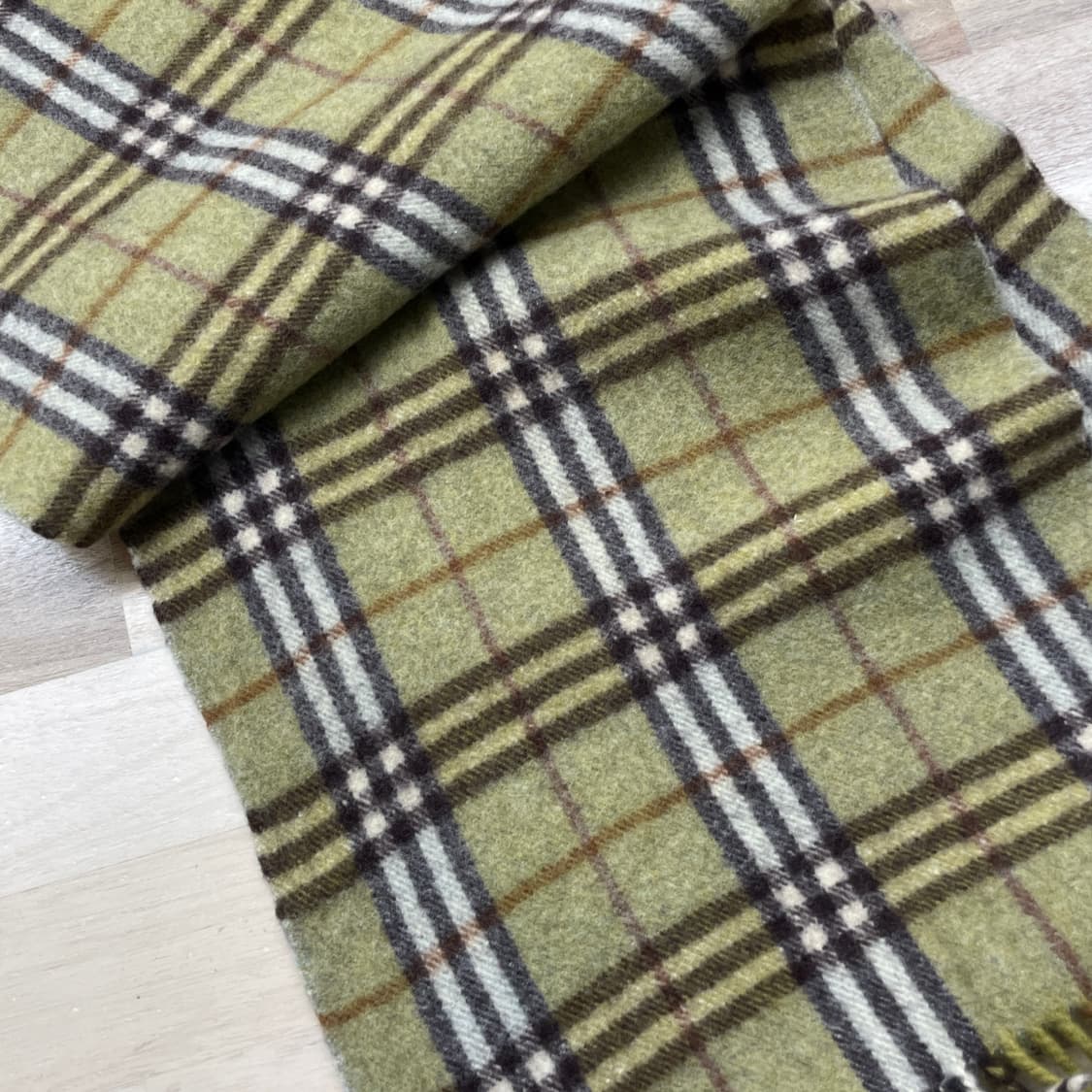 버버리 램스울 머플러 목도리 카키 상품이미지4