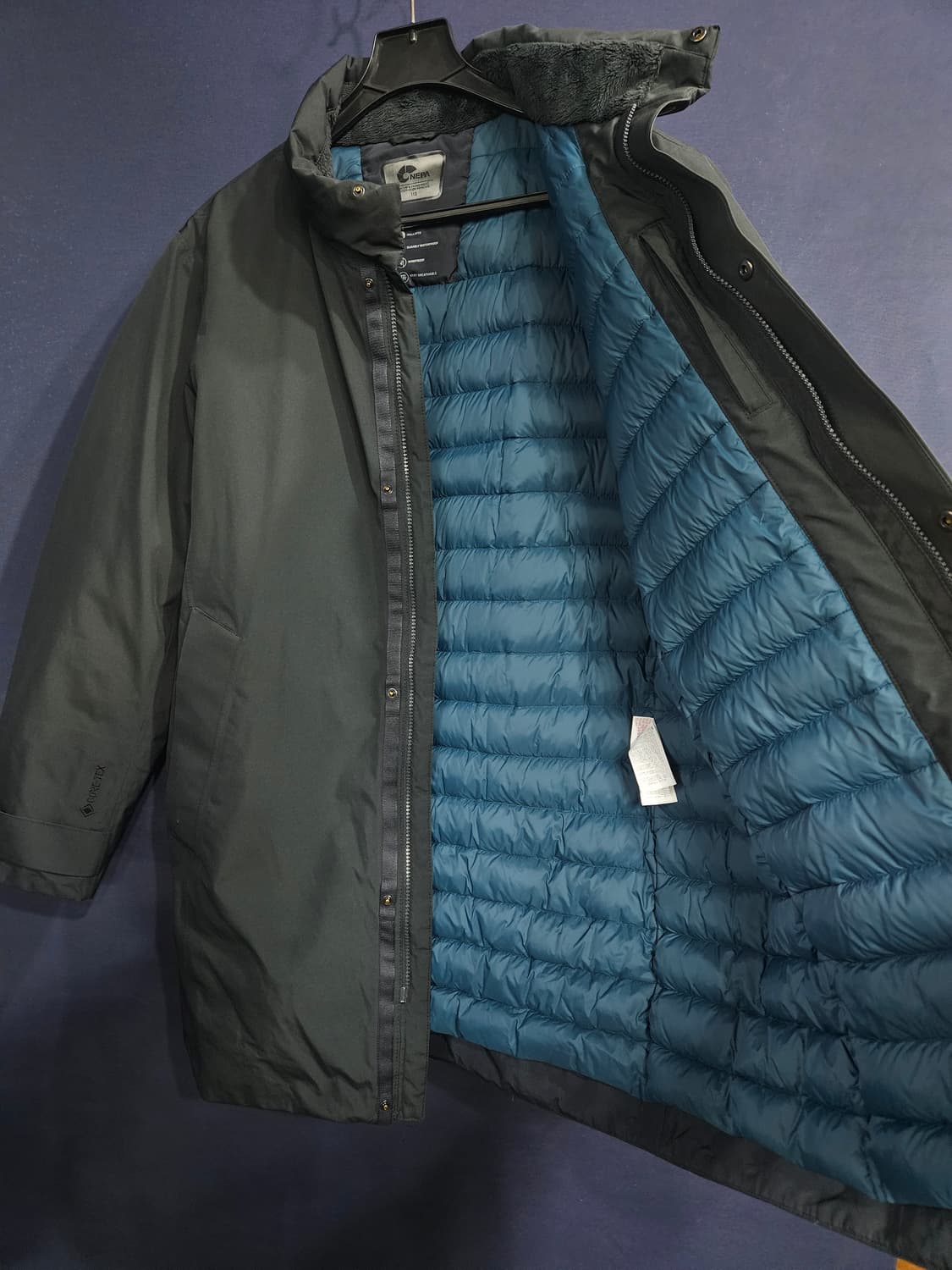 네파 고어텍스 다크그린 남성 110 구스다운 패딩  상품이미지8