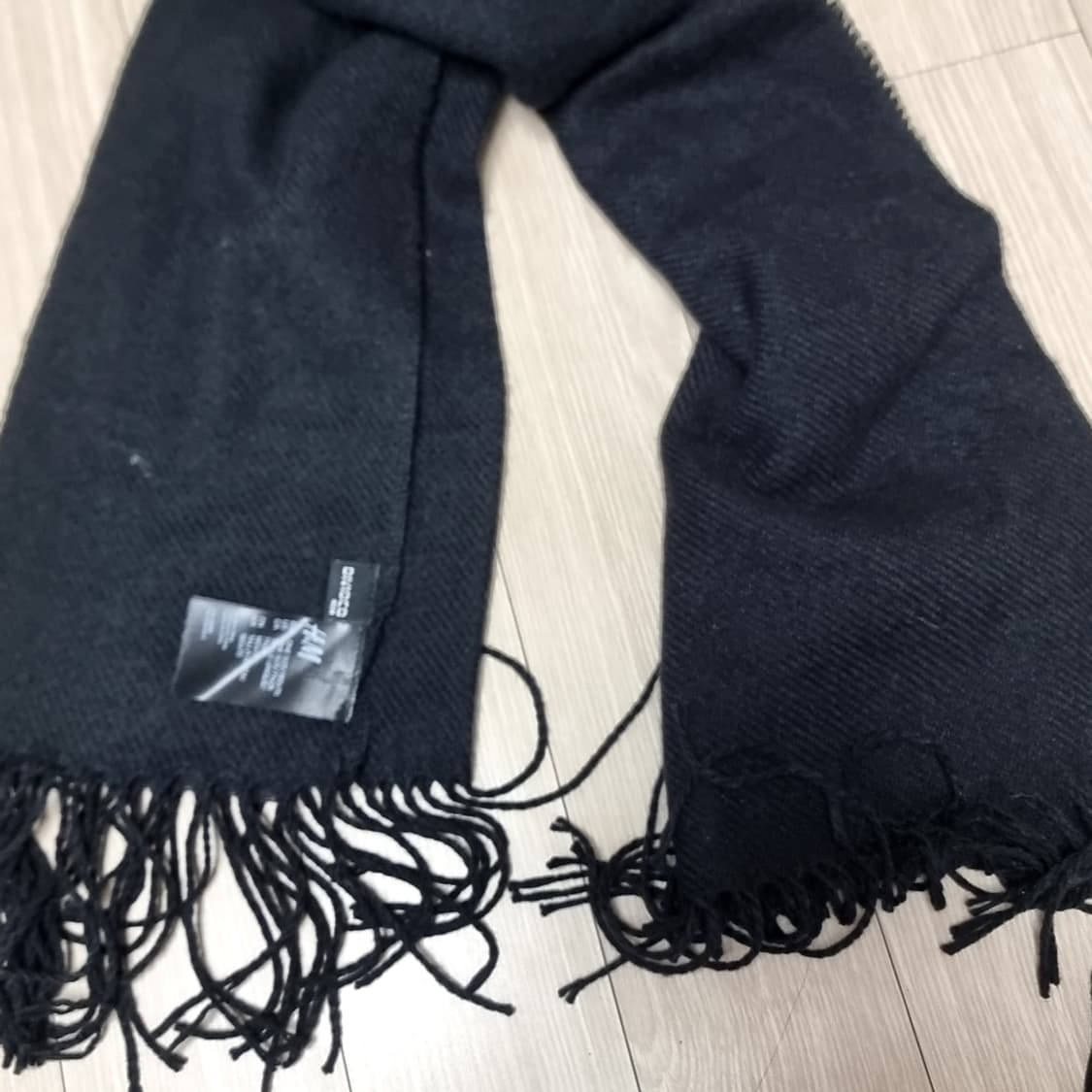 H/M 블랙 울 머플러 상품이미지2