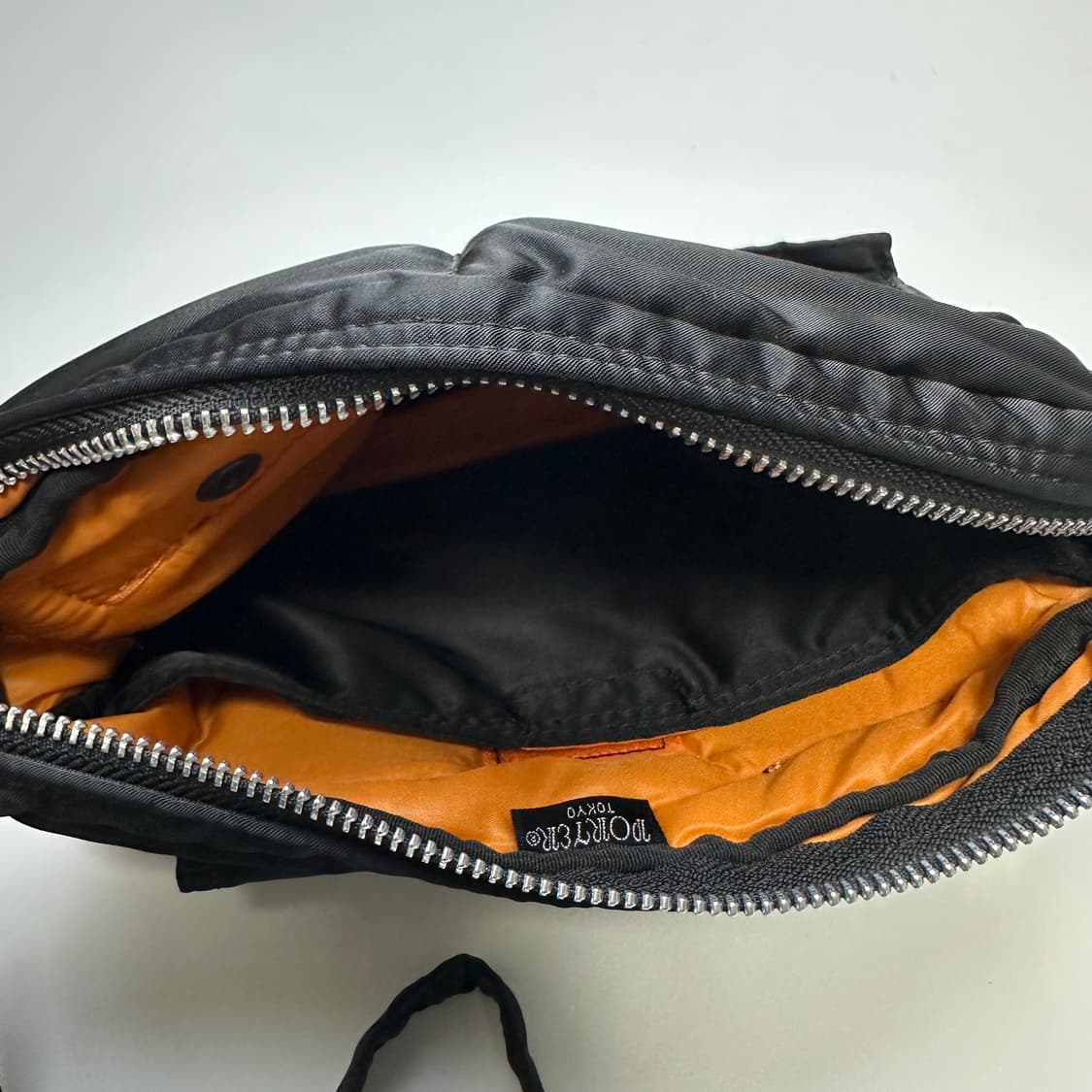 PORTER TANKER SHOULDER BAG 포터 탱커 숄더백 상품이미지8