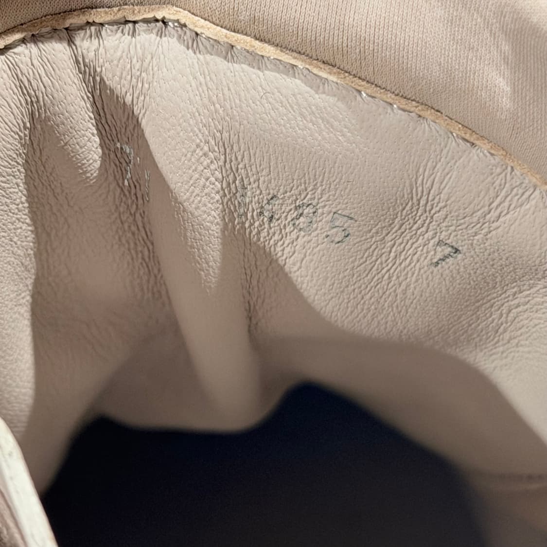 (A+/7) / 펜디 포스 컴뱃 워커 부츠 레더 가죽 아이보리 상품이미지9