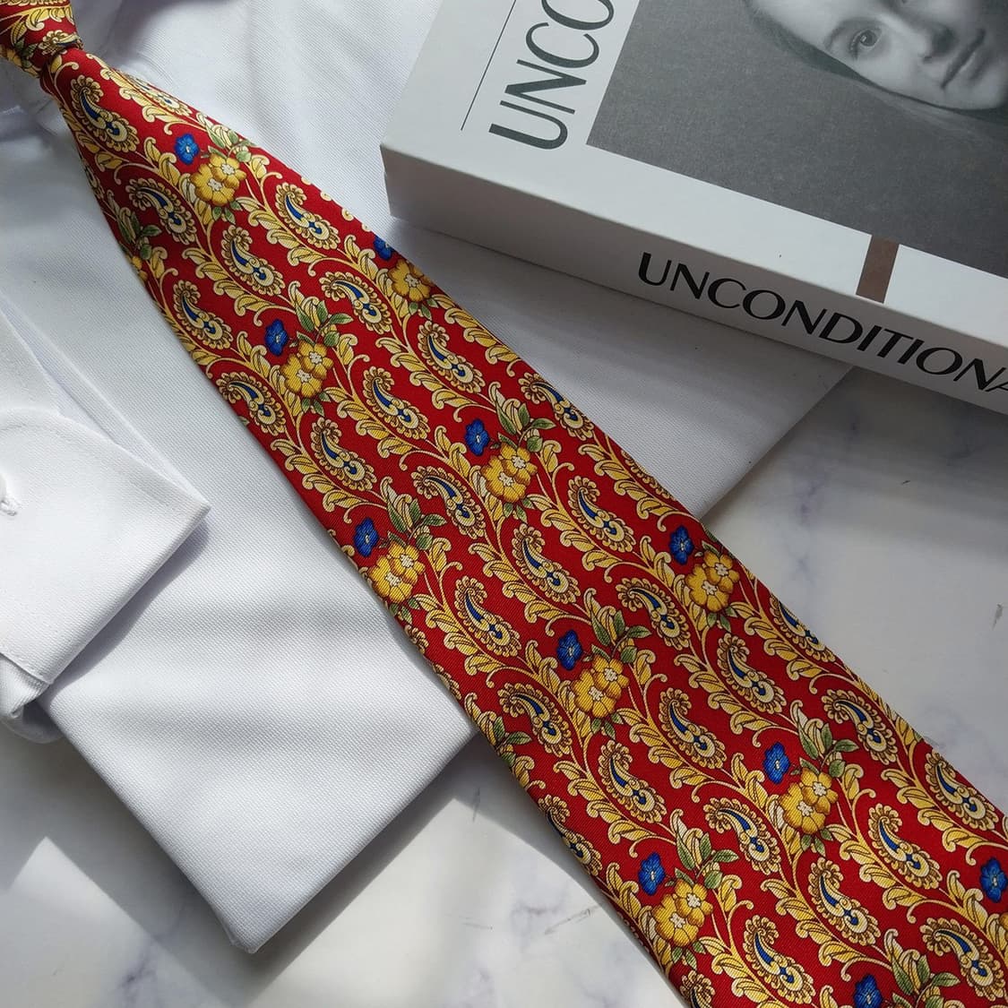 니나리치 레드 페이즐리 플라워 넥타이 9.9cm A+등급 K2338
 상품이미지6