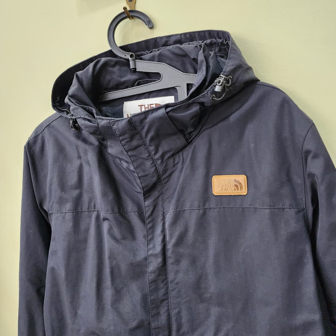 노스페이스 나일론 후드 점퍼 상품이미지2