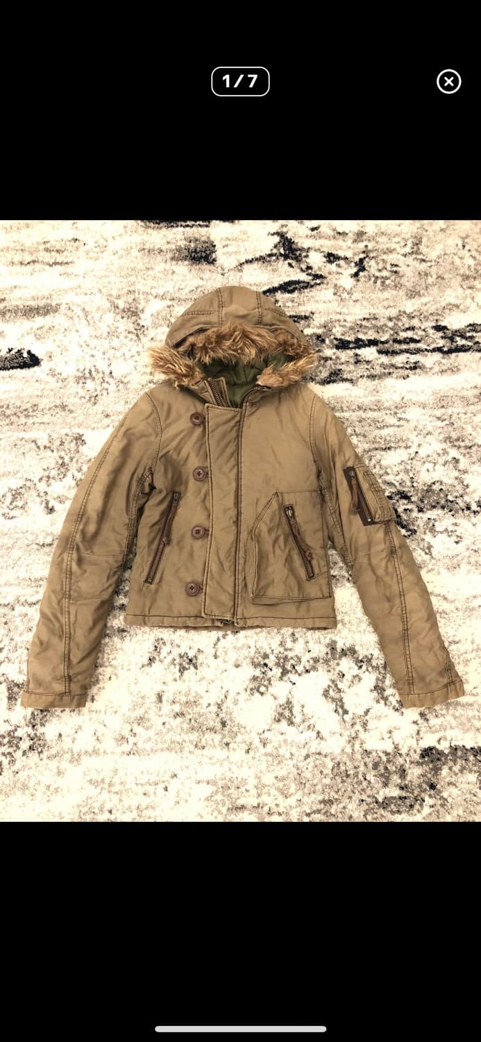 카키 퍼 후드 패딩 상품이미지1