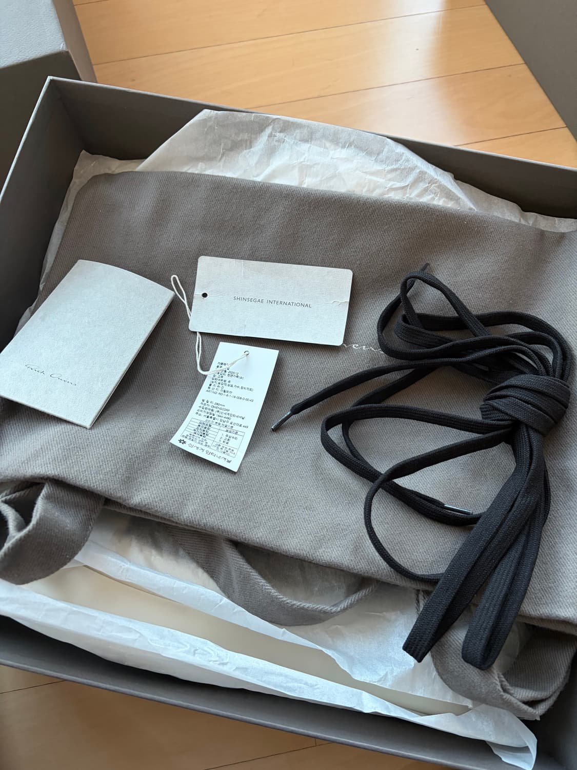 릭오웬스 메가범퍼 라몬즈 LCO 43 26ss 새상품 상품이미지2