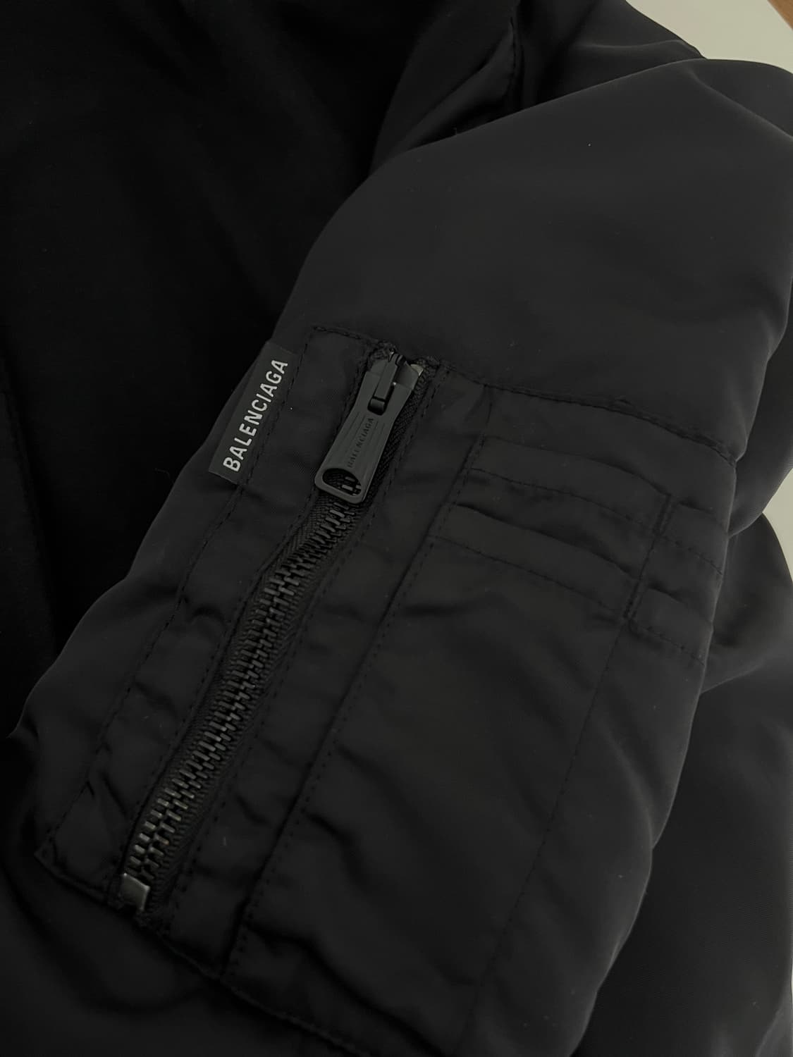 (미사용)발렌시아가 인코그니토 후드 보머 자켓 m 상품이미지9