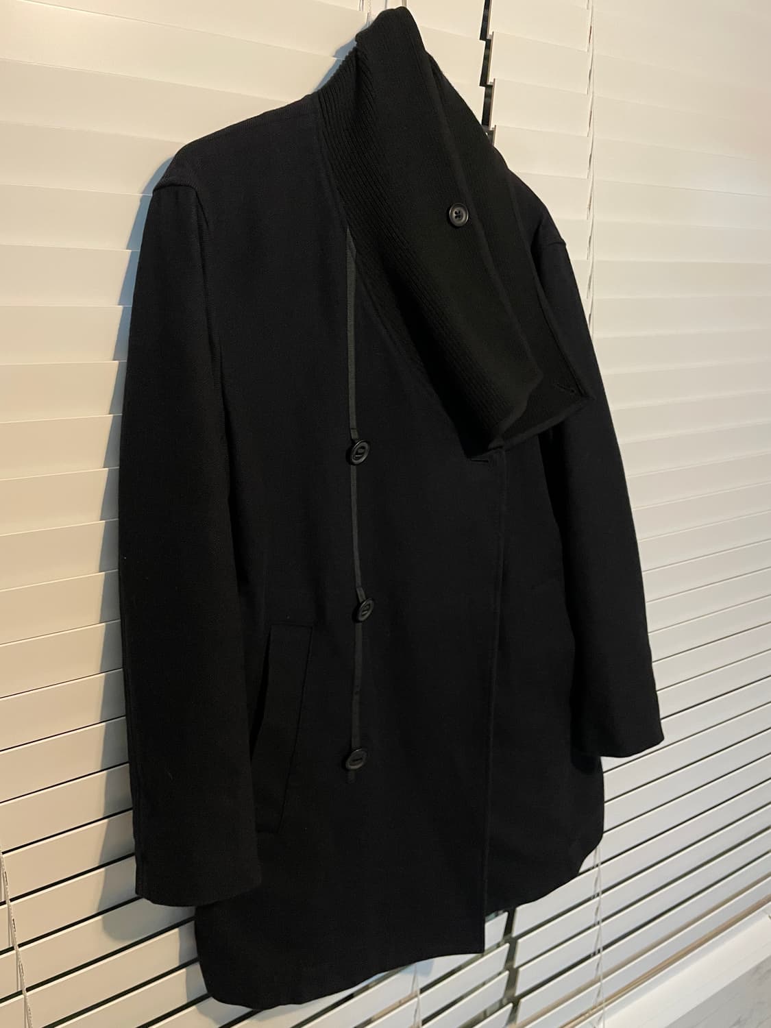 띠어리 니트넥 버튼 코트 자켓 상품이미지10