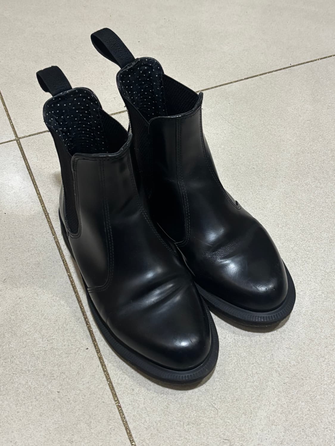 닥터마틴 플로라 첼시부츠 구두 235-240 상품이미지1