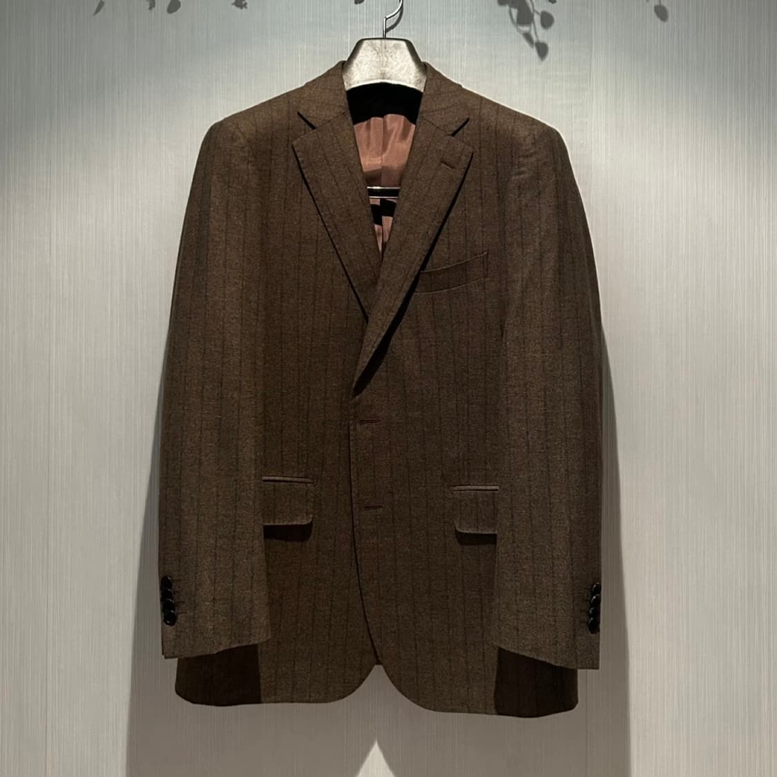 갤럭시 프레스티지 라인_브라운 울 스트라이프 자켓_52 상품이미지1