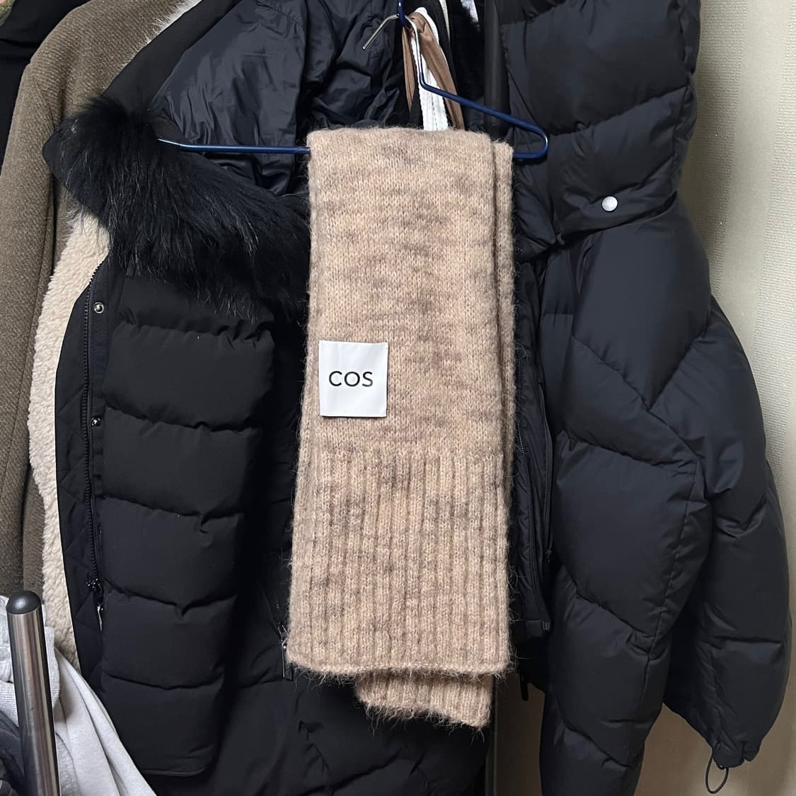 COS 코스 베이지 머플러 상품이미지2