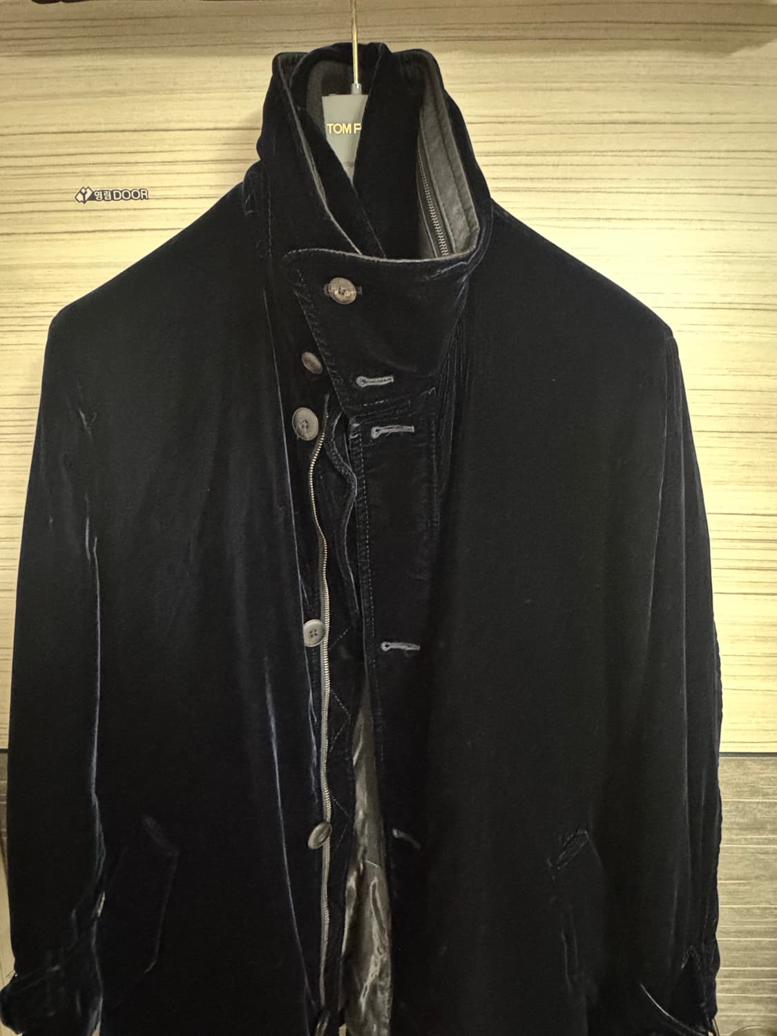 조르지오 아르마니 블랙라벨 벨벳후드 실사이즈 100 상품이미지4